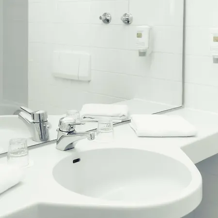 Hotell Stuttgart By Tulip 3*