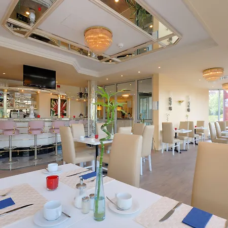 Stuttgart By Tulip 3*