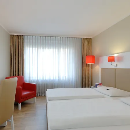 Stuttgart By Tulip Hotell
