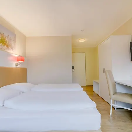 Hotel Stuttgart By Tulip 3*
