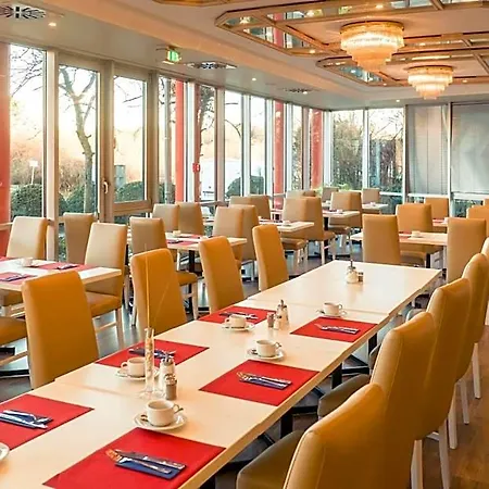 Stuttgart By Tulip 3*