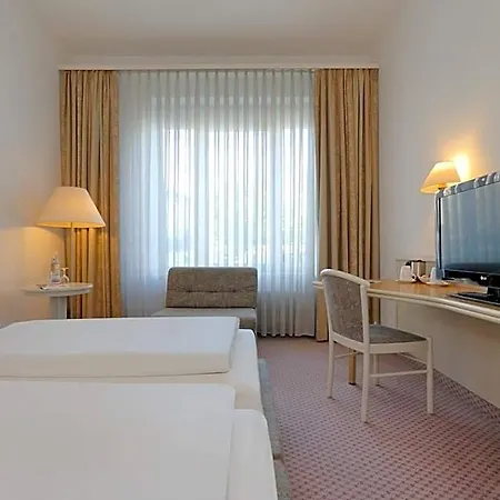 Stuttgart By Tulip فندق شيندلفينجن