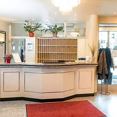 Stuttgart By Tulip 3* شيندلفينجن