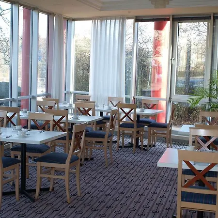 Hotel Stuttgart By Tulip 3*