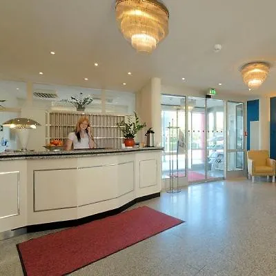 Stuttgart By Tulip 3* Зиндельфинген