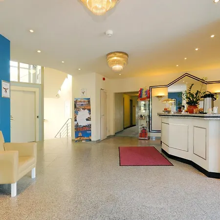 Hotel Stuttgart By Tulip 3*