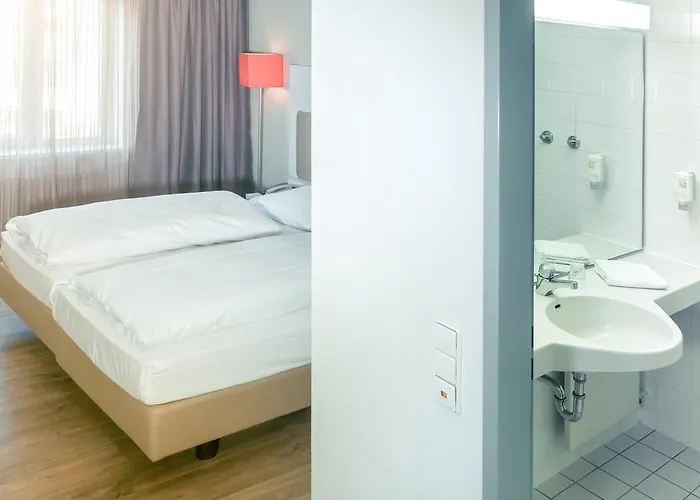 Stuttgart By Tulip Hotel 3*